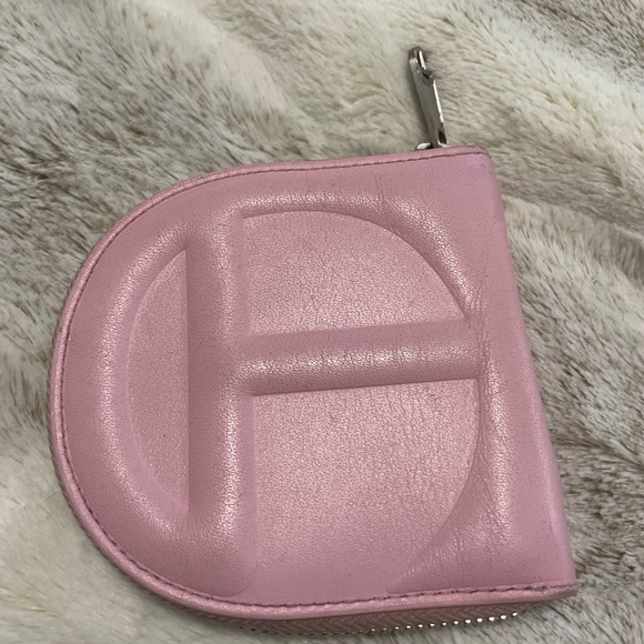 Telfar Wallet- Bubblegum Pink - Picture 2 of 12